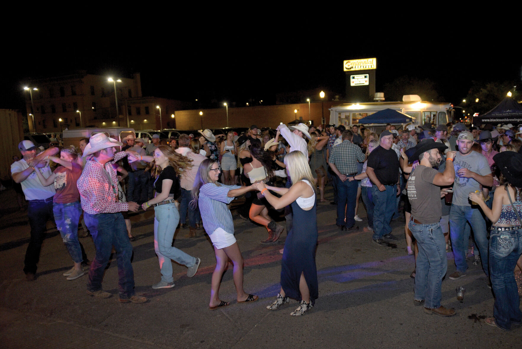 07-19-21 street dance 1web.jpg
